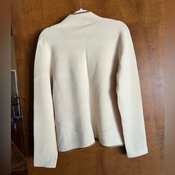 Ralph Lauren Cream and Brown Women's Blazer - Picture 2 of 4